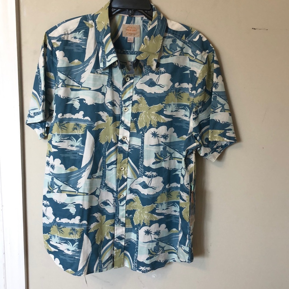 Floral Outdoor Shirt by True Grit Outrigger